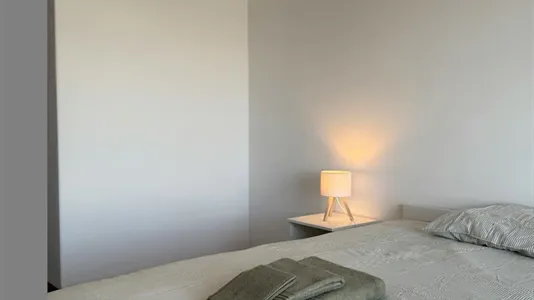 Rooms in Almada - photo 5