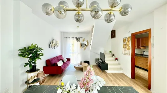 Rooms in Málaga - photo 9