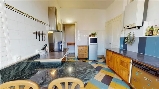 Apartments in Saint-Étienne - photo 3