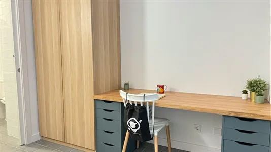 Rooms in Madrid San Blas - photo 4