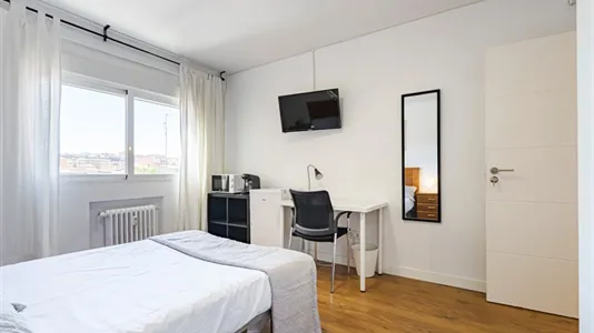 Rooms in Guadalajara - photo 5