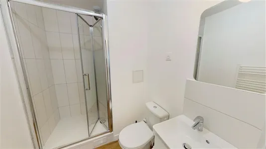 Rooms in Nanterre - photo 9