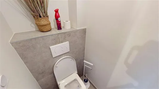 Rooms in Chambéry - photo 5