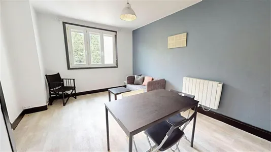 Apartments in Saint-Étienne - photo 2