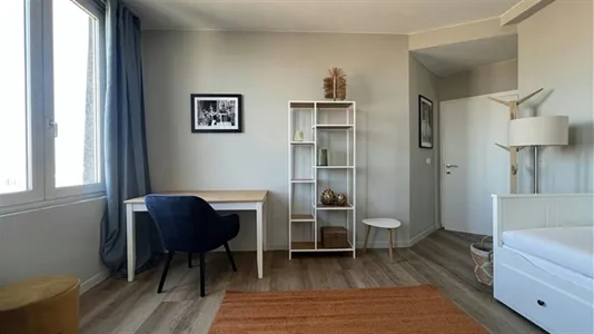 Rooms in Brussels Sint-Jans-Molenbeek - photo 4