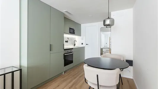 Rooms in Barcelona Sant Martí - photo 5