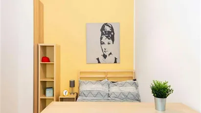Room for rent in Milano Zona 1 - Centro storico, Milan