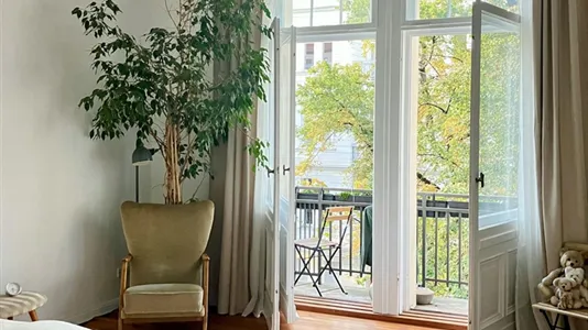 Apartments in Berlin Charlottenburg-Wilmersdorf - photo 2