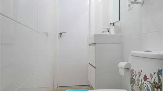 Rooms in Madrid Tetuán - photo 10