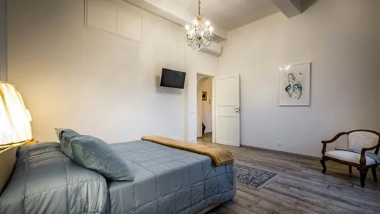 Apartments in Florence - photo 4