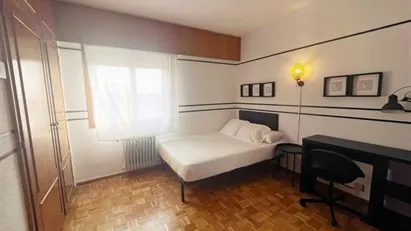 Room for rent in Madrid Moncloa-Aravaca, Madrid