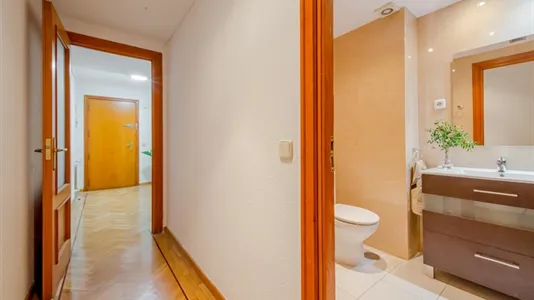 Rooms in Madrid Retiro - photo 9