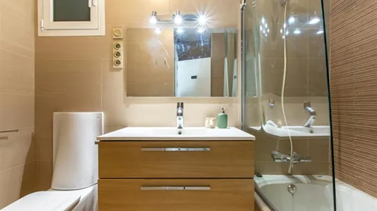 Rooms in Madrid Retiro - photo 7