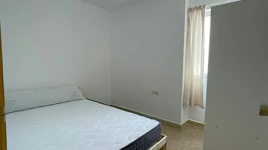 Rooms in Las Palmas de Gran Canaria - photo 9