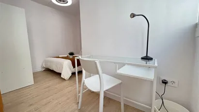 Room for rent in el Camí de Vera, Comunidad Valenciana