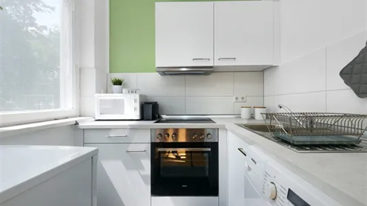 Apartments in Berlin Charlottenburg-Wilmersdorf - photo 5