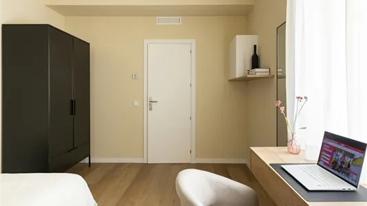 Rooms in Madrid Chamberí - photo 6