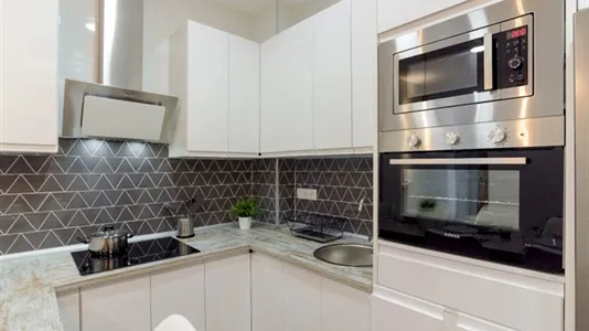 Rooms in Madrid Centro - photo 6