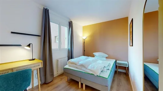 Rooms in Aix-en-Provence - photo 9