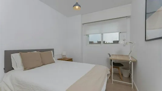 Rooms in Valencia Extramurs - photo 1