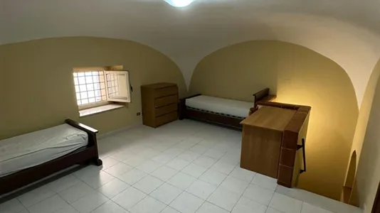Rooms in Napoli Municipalità 2 - photo 9