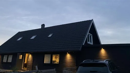 Houses in Hässleholm - photo 1