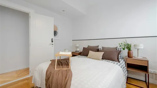 Rooms in Madrid Salamanca - photo 4