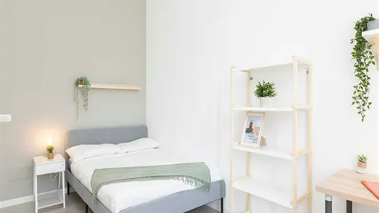 Rooms in Milano Zona 6 - Barona, Lorenteggio - photo 2