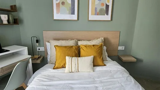 Rooms in Barcelona Sarrià-St. Gervasi - photo 4