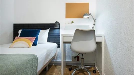 Rooms in Madrid Tetuán - photo 4