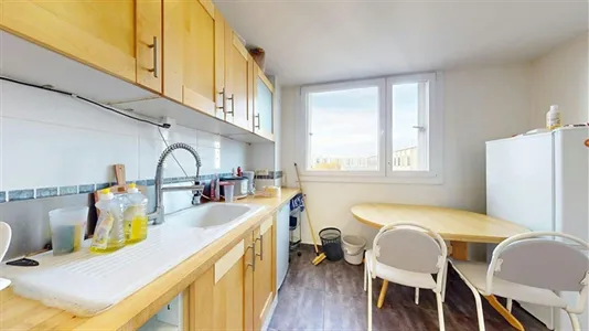 Rooms in Lyon - photo 2