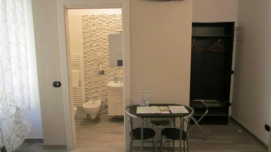 Rooms in Verona - photo 10