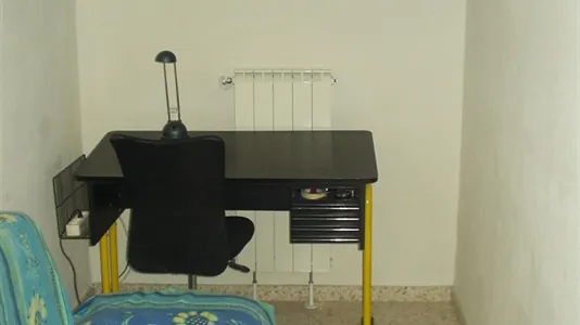 Rooms in Florence - photo 2