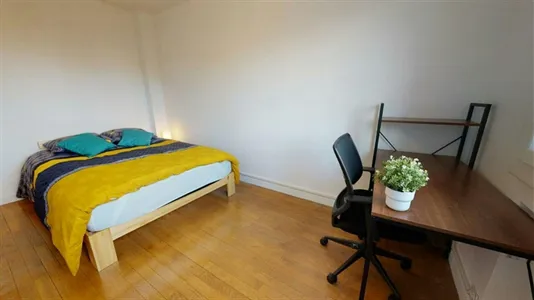 Rooms in Lyon - photo 3