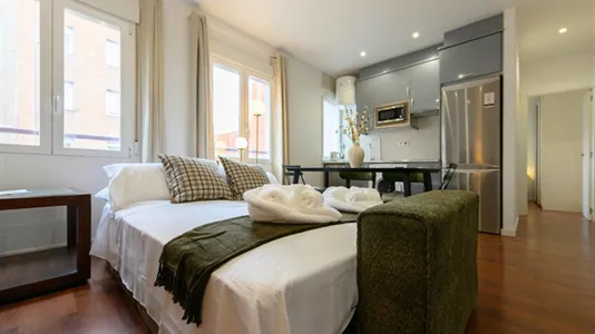 Apartments in Madrid Ciudad Lineal - photo 7