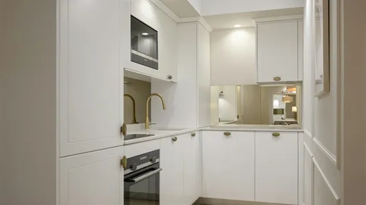 Apartments in Location is not specified - photo 8