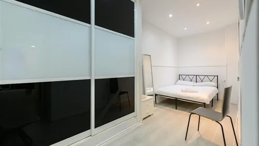 Apartments in Madrid Centro - photo 4