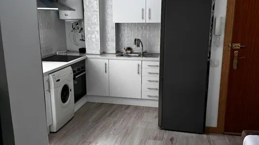 Rooms in Málaga - photo 10