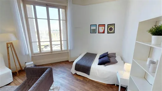 Rooms in Lyon - photo 3