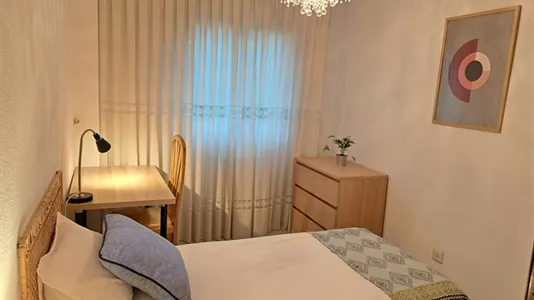 Rooms in Madrid Puente de Vallecas - photo 2