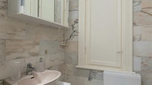 Rooms in Hamburg Nord - photo 8