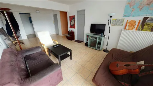 Rooms in Grenoble - photo 10