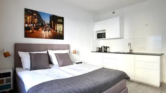 Apartments in Cologne Innenstadt - photo 4