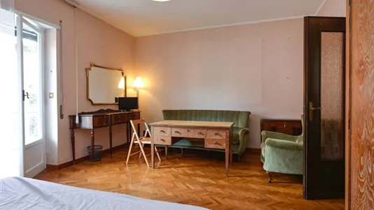 Rooms in Roma Municipio VIII – Appia Antica - photo 4