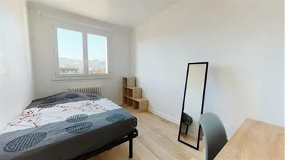 Room for rent in Grenoble, Auvergne-Rhône-Alpes