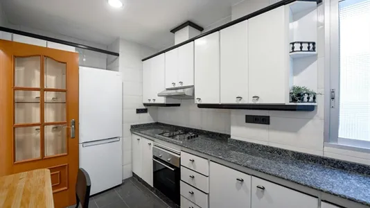 Rooms in Valencia Ciutat Vella - photo 10