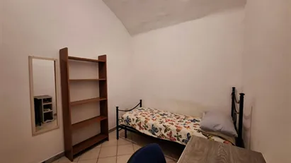 Room for rent in Napoli Municipalità 2, Naples