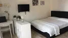 Room for rent, Milano Zona 3 - Porta Venezia, Città Studi, Lambrate, Milan, Via Carlo Valvassori Peroni, Italy