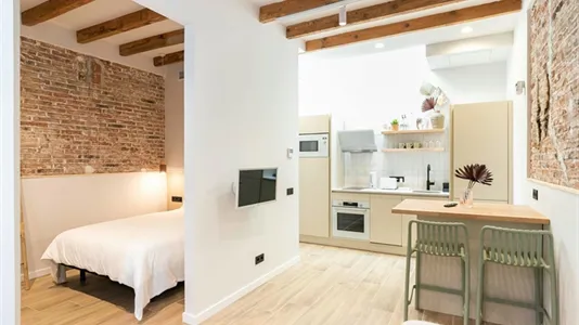 Apartments in Barcelona Gràcia - photo 4
