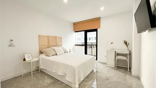 Rooms in Madrid Centro - photo 5